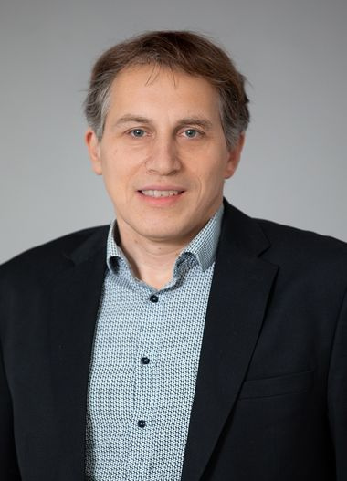 7398 20220516 211704