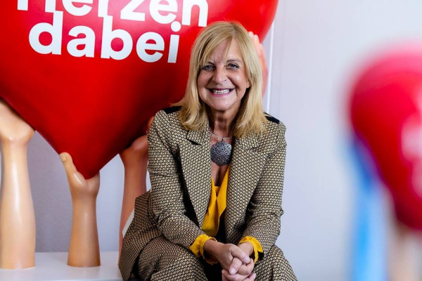 W1109 H630 X554 Y600 Rp Ao 23 228 1 F5e5544709372503